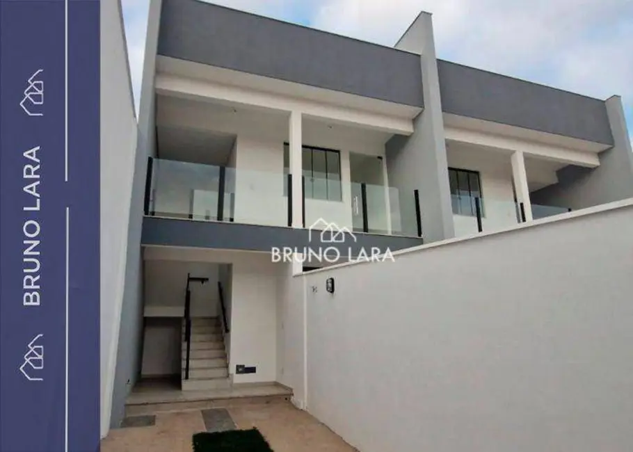 Foto 1 de Casa com 3 quartos à venda, 104m2 em Santa Fé, Betim - MG