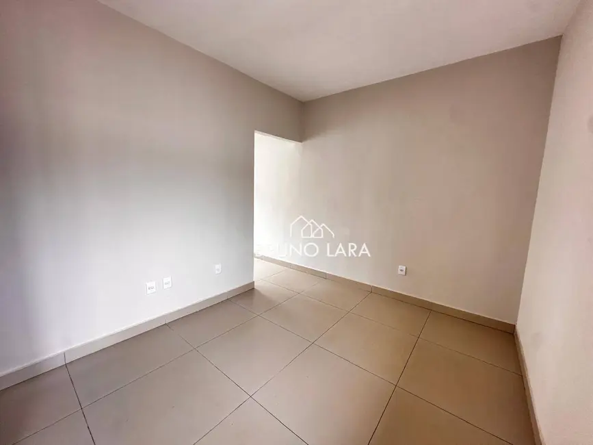 Casa com 2 quartos à venda, 120m2 em Sao Joaquim De Bicas - MG - imagem 4 Foto 4 de Casa com 2 quartos à venda, 120m2 em Sao Joaquim De Bicas - MG