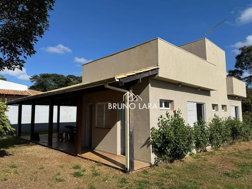 Foto 3 de Casa de Condomínio com 3 quartos à venda, 1000m2 em Igarape - MG