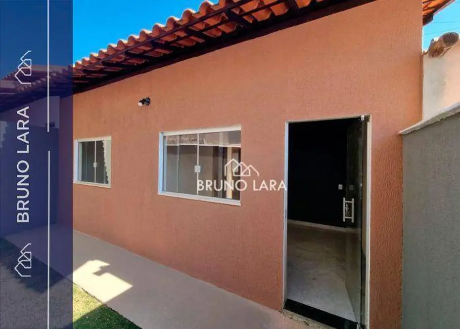 Foto 1 de Casa com 2 quartos à venda, 120m2 em Igarape - MG