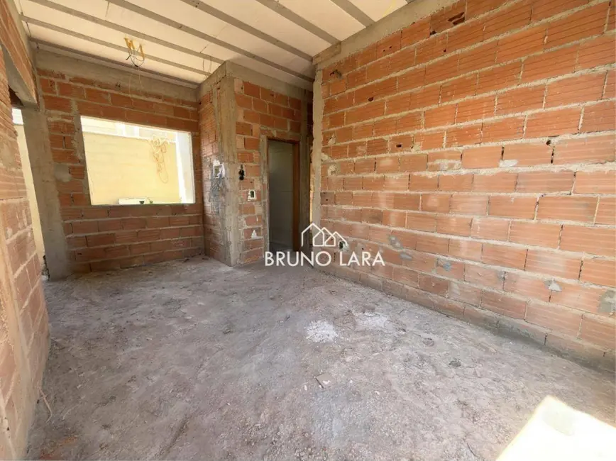 Foto 6 de Casa com 2 quartos à venda, 130m2 em Igarape - MG