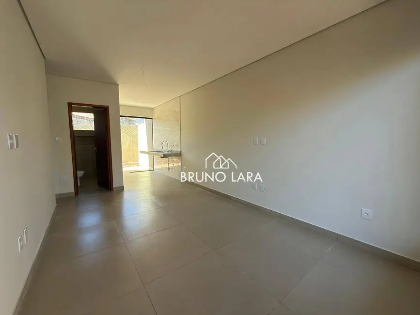 Foto 4 de Casa com 2 quartos à venda, 100m2 em Igarape - MG
