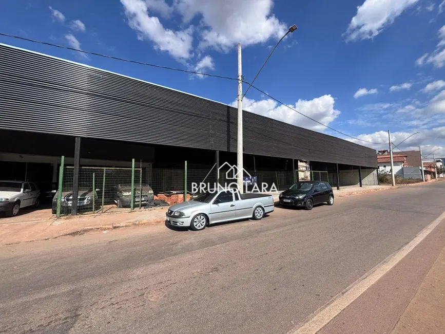 Loja para alugar, 480m2 em Centro, Igarape - MG - imagem 6 Foto 6 de Loja para alugar, 480m2 em Centro, Igarape - MG