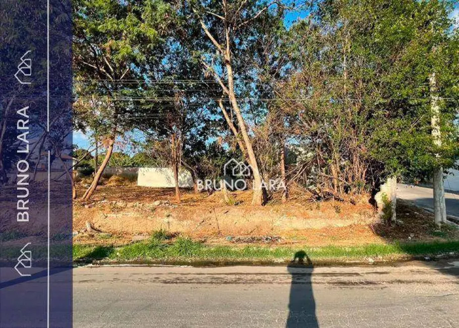 Foto 1 de Terreno / Lote à venda, 245m2 em Alvorada, Betim - MG