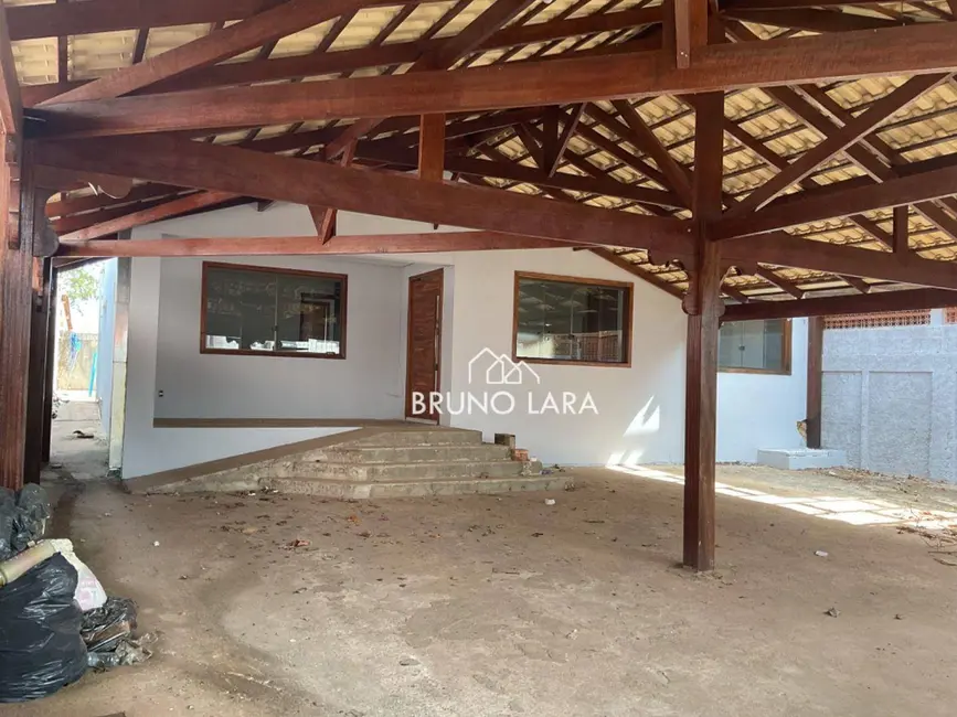 Foto 2 de Casa com 3 quartos para alugar, 300m2 em Igarape - MG