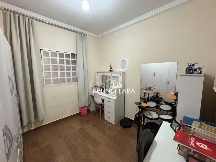 Foto 7 de Casa com 2 quartos à venda, 180m2 em Igarape - MG