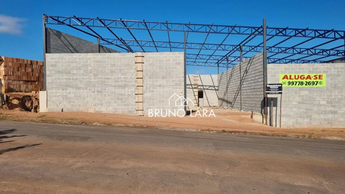 Foto 2 de Armazém / Galpão para alugar, 270m2 em Sao Joaquim De Bicas - MG