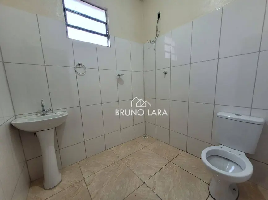 Casa com 3 quartos para alugar, 100m2 em Centro, Igarape - MG - imagem 4 Foto 4 de Casa com 3 quartos para alugar, 100m2 em Centro, Igarape - MG