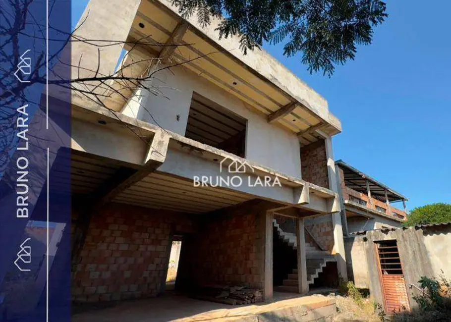 Foto 1 de Casa com 3 quartos à venda, 360m2 em Igarape - MG