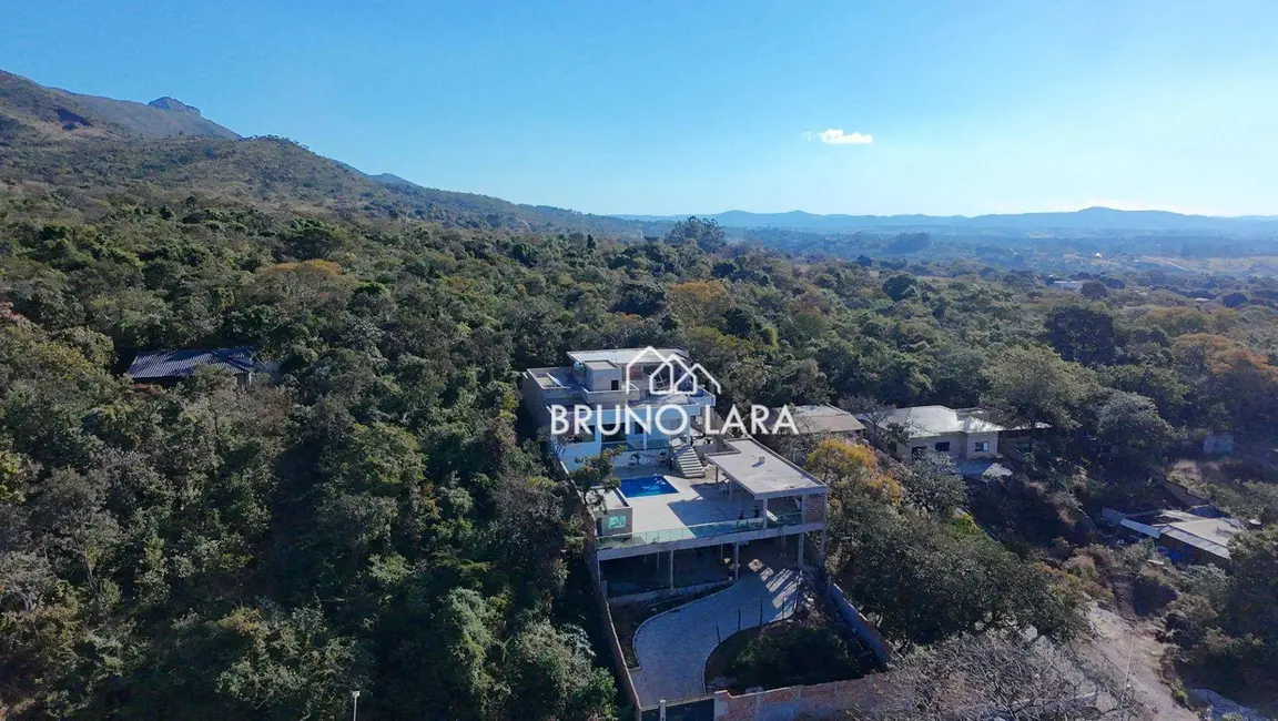 Foto 3 de Casa com 5 quartos à venda, 1000m2 em Igarape - MG