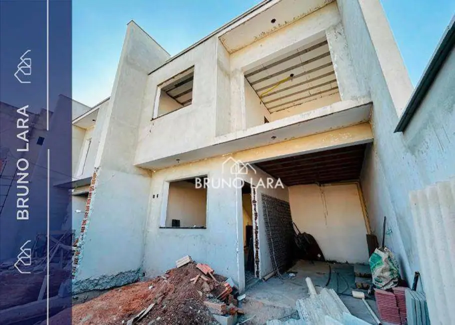 Foto 1 de Casa com 2 quartos à venda, 100m2 em Jardim Teresópolis, Betim - MG