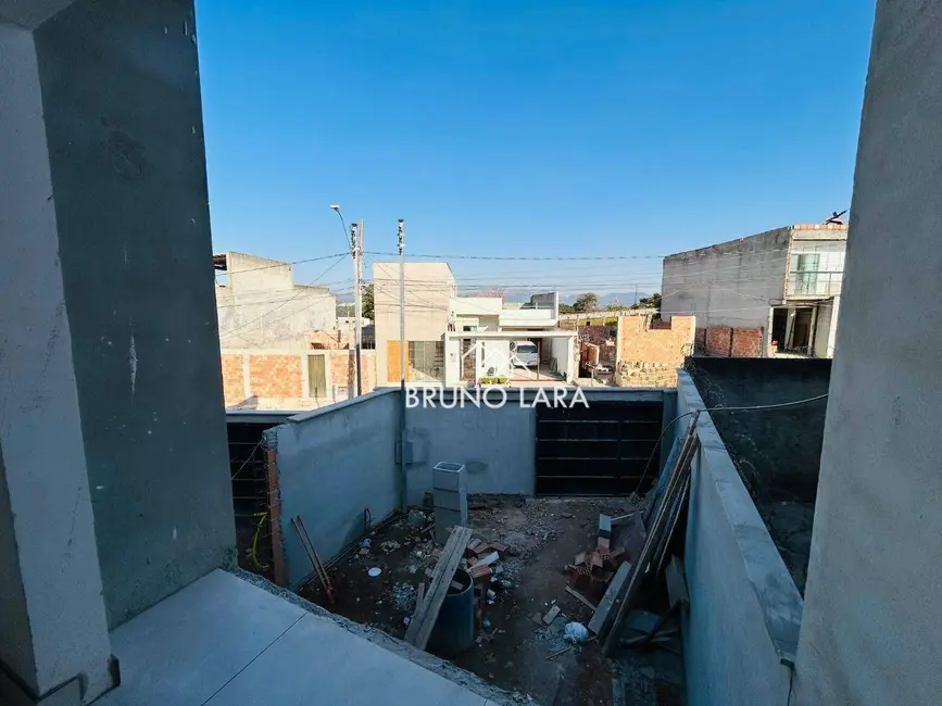 Foto 8 de Casa com 2 quartos à venda, 100m2 em Jardim Teresópolis, Betim - MG