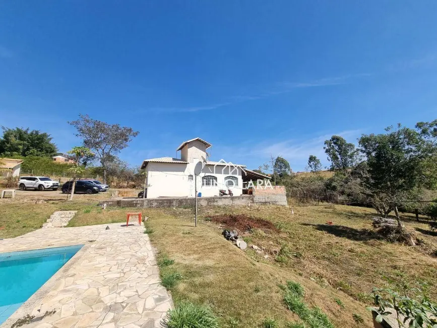 Sítio / Rancho com 3 quartos à venda, 5000m2 em Igarape - MG - imagem 9 Foto 9 de Sítio / Rancho com 3 quartos à venda, 5000m2 em Igarape - MG