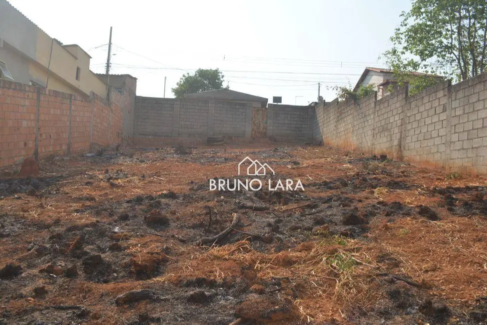 Foto 6 de Terreno / Lote à venda, 360m2 em Igarape - MG