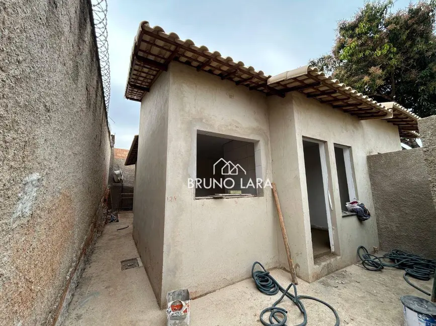 Foto 1 de Casa com 2 quartos à venda, 120m2 em Igarape - MG