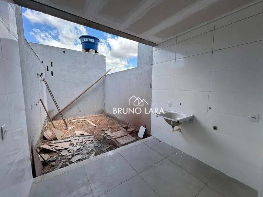 Foto 8 de Casa com 3 quartos à venda, 90m2 em Jardim Casa Branca, Betim - MG