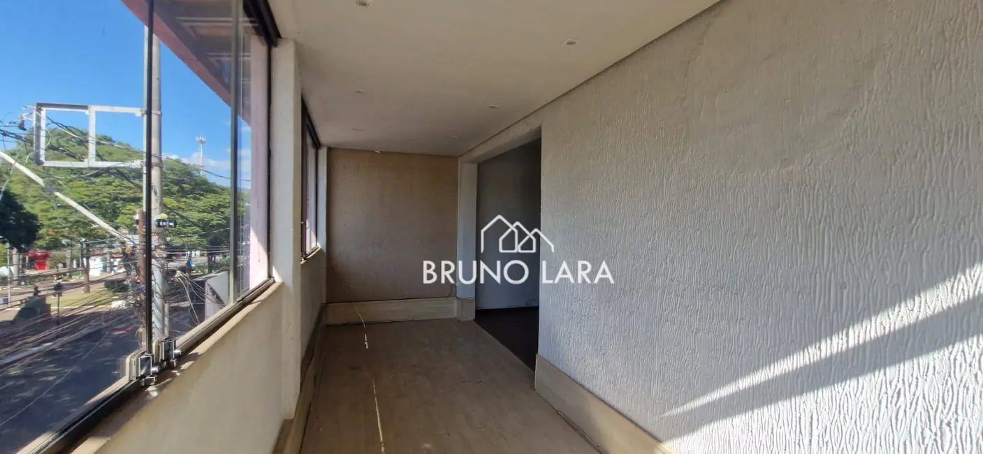 Casa com 2 quartos para alugar, 360m2 em Centro, Igarape - MG - imagem 8 Foto 8 de Casa com 2 quartos para alugar, 360m2 em Centro, Igarape - MG