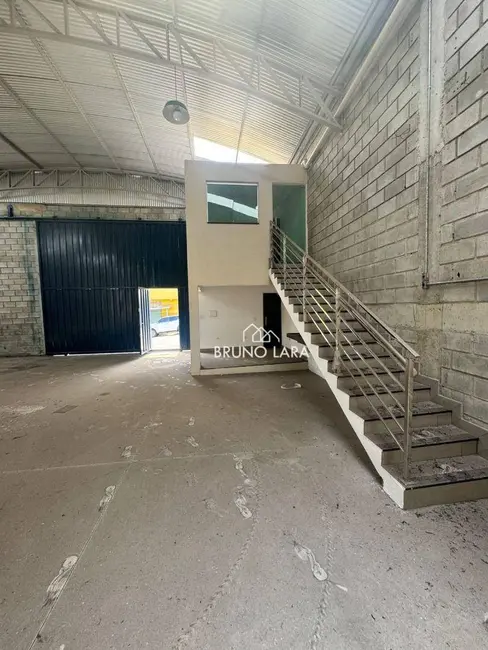 Foto 8 de Armazém / Galpão para alugar, 378m2 em Santa Cruz, Betim - MG