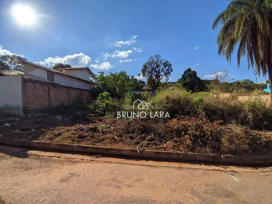 Foto 2 de Terreno / Lote à venda, 360m2 em Igarape - MG