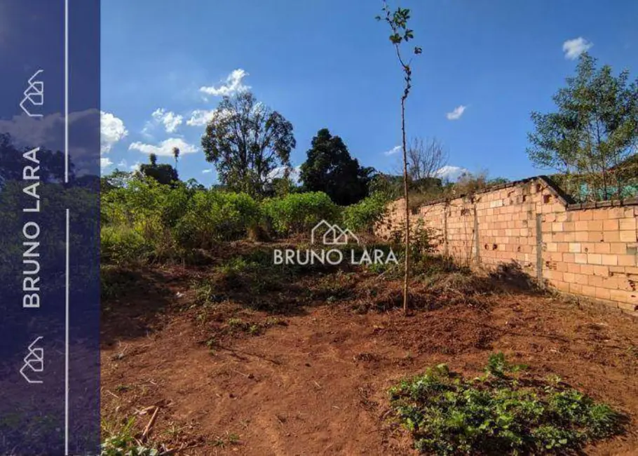Foto 1 de Terreno / Lote à venda, 360m2 em Igarape - MG