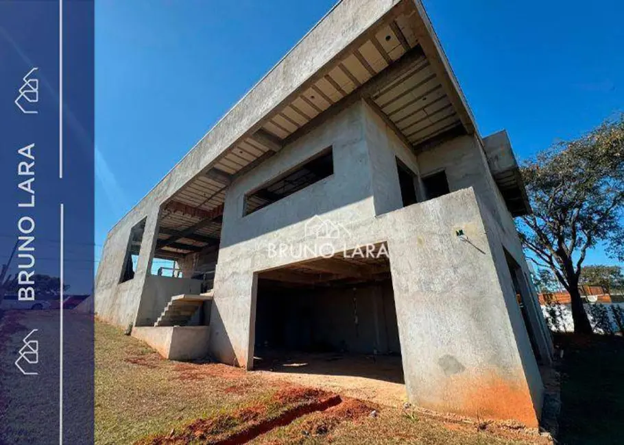 Casa de Condomínio com 4 quartos à venda, 1000m2 em Igarape - MG - imagem 1 Foto 1 de Casa de Condomínio com 4 quartos à venda, 1000m2 em Igarape - MG