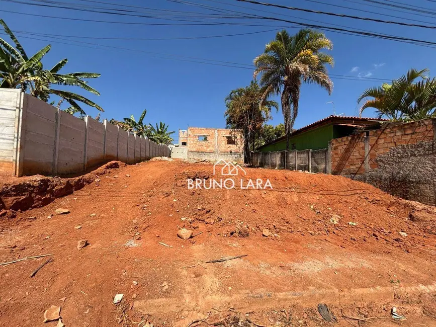 Foto 3 de Terreno / Lote à venda, 360m2 em Igarape - MG