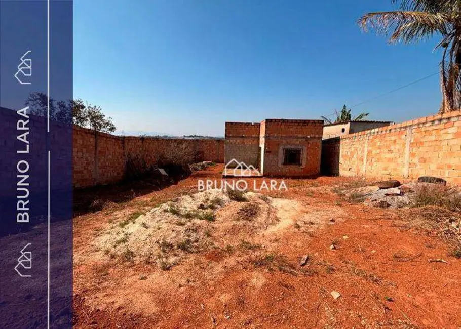 Foto 1 de Terreno / Lote à venda, 360m2 em Igarape - MG