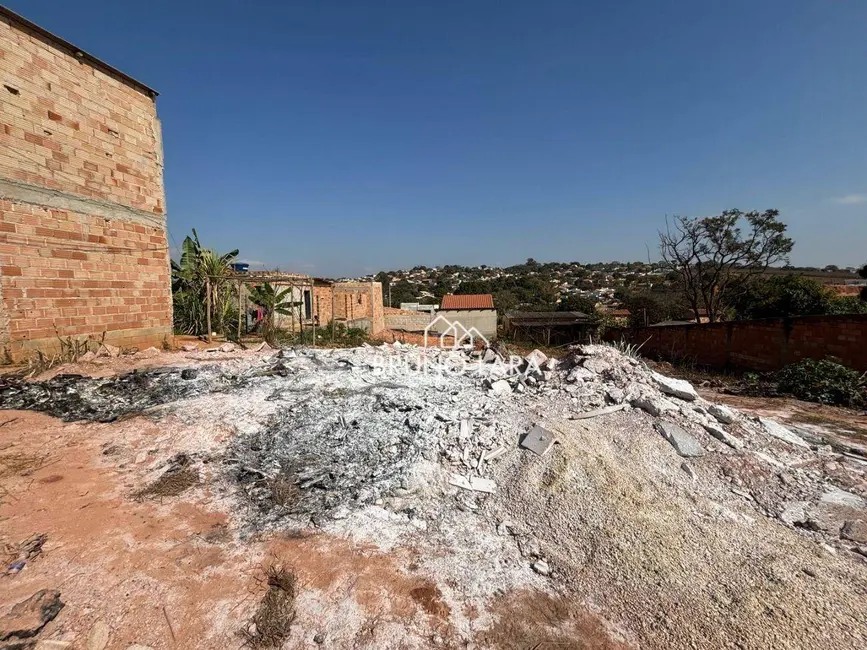 Terreno / Lote à venda, 300m2 em Igarape - MG - imagem 9 Foto 9 de Terreno / Lote à venda, 300m2 em Igarape - MG