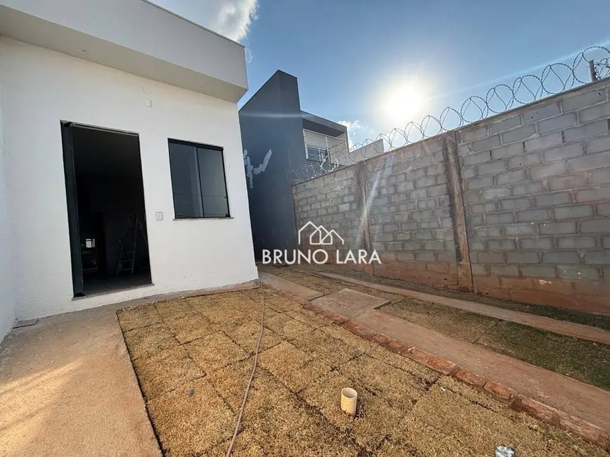 Foto 2 de Casa com 3 quartos à venda, 180m2 em Igarape - MG