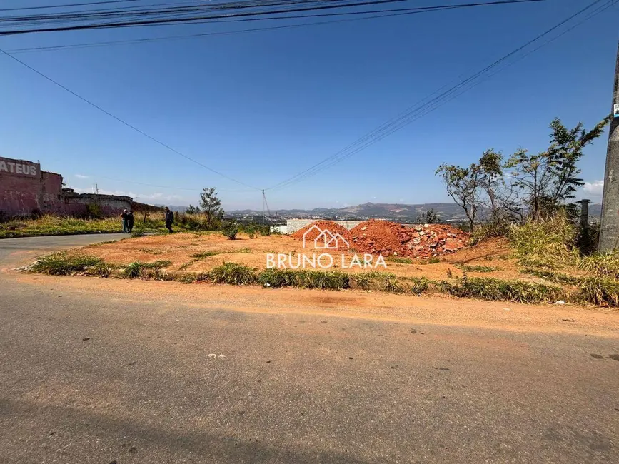 Foto 1 de Terreno / Lote à venda, 360m2 em Igarape - MG
