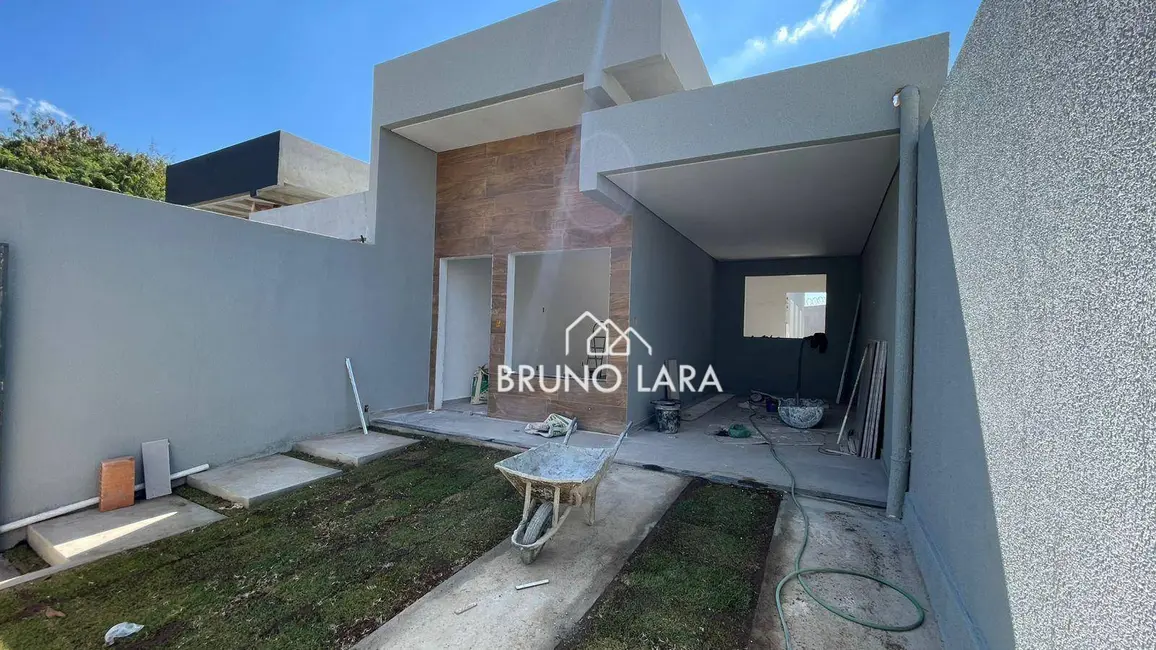 Foto 1 de Casa com 3 quartos à venda, 180m2 em Betim - MG