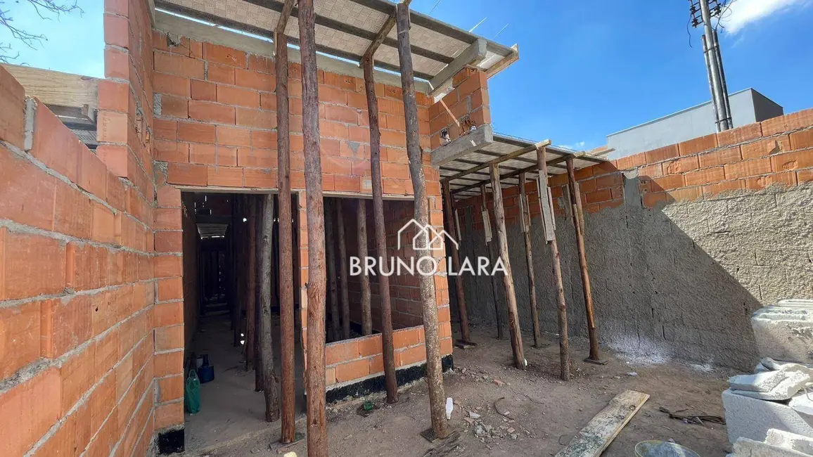 Foto 2 de Casa com 3 quartos à venda, 180m2 em Betim - MG