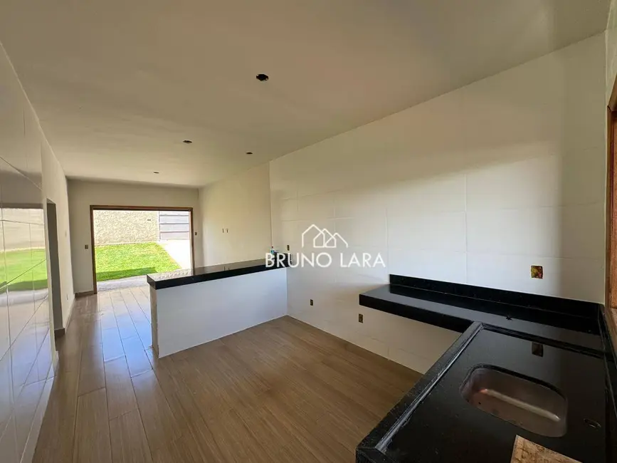 Foto 6 de Casa com 3 quartos à venda, 360m2 em Igarape - MG