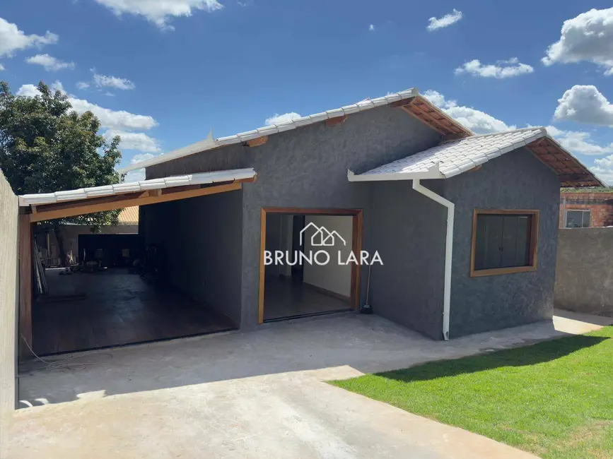 Foto 1 de Casa com 3 quartos à venda, 360m2 em Igarape - MG