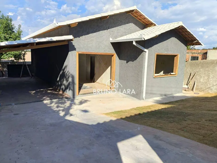 Foto 1 de Casa com 3 quartos à venda, 360m2 em Igarape - MG