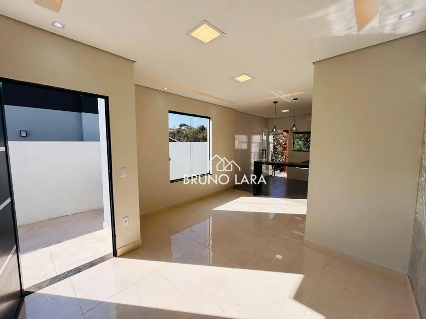 Foto 4 de Casa com 2 quartos à venda, 180m2 em Sao Joaquim De Bicas - MG