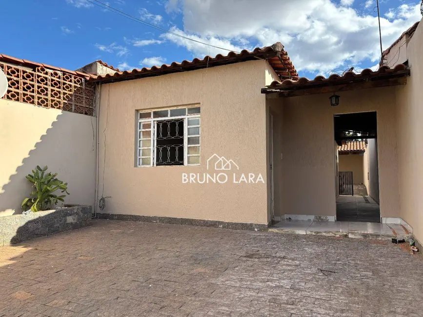 Foto 2 de Casa com 2 quartos à venda, 180m2 em Igarape - MG
