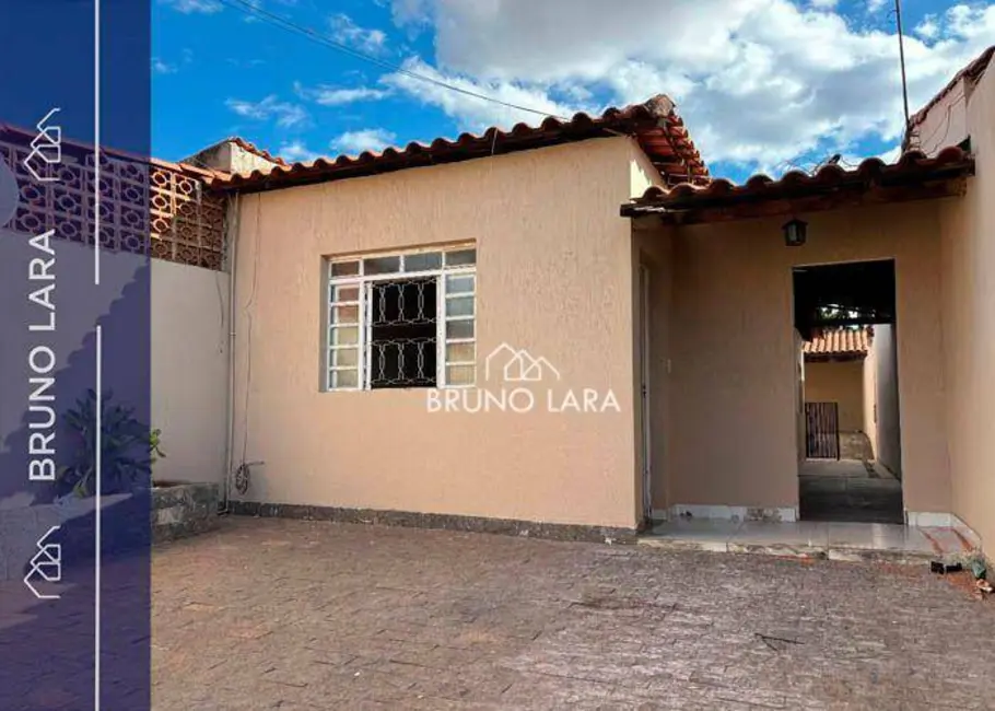 Foto 1 de Casa com 2 quartos à venda, 180m2 em Igarape - MG