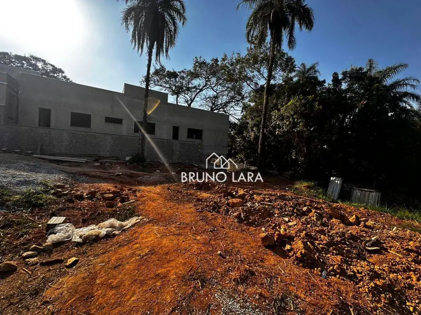 Foto 2 de Terreno / Lote à venda, 360m2 em Igarape - MG