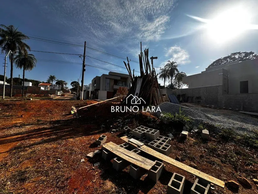 Foto 4 de Terreno / Lote à venda, 360m2 em Igarape - MG