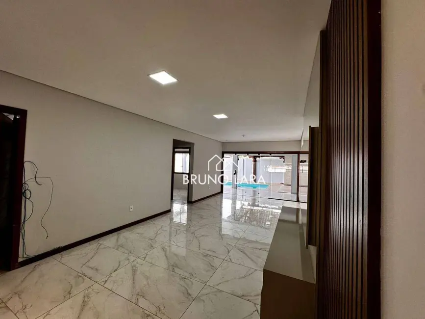 Foto 3 de Casa com 3 quartos à venda, 360m2 em Igarape - MG