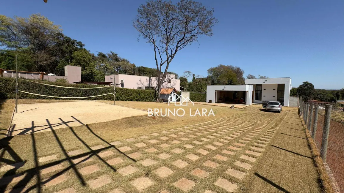 Foto 3 de Casa com 3 quartos à venda, 1000m2 em Igarape - MG