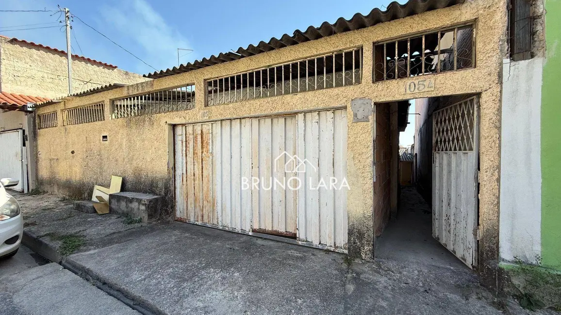 Foto 2 de Casa com 2 quartos à venda, 360m2 em Parque das Indústrias, Betim - MG