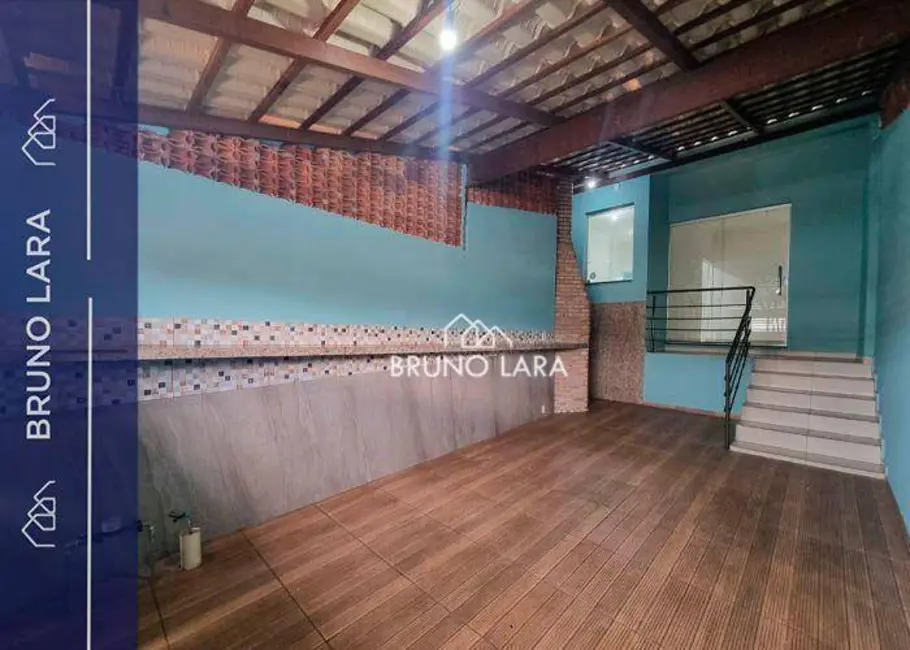 Foto 1 de Casa com 2 quartos para alugar, 70m2 em Igarape - MG
