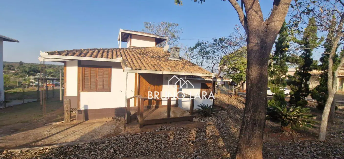 Casa com 3 quartos para alugar, 1020m2 em Igarape - MG - imagem 4 Foto 4 de Casa com 3 quartos para alugar, 1020m2 em Igarape - MG