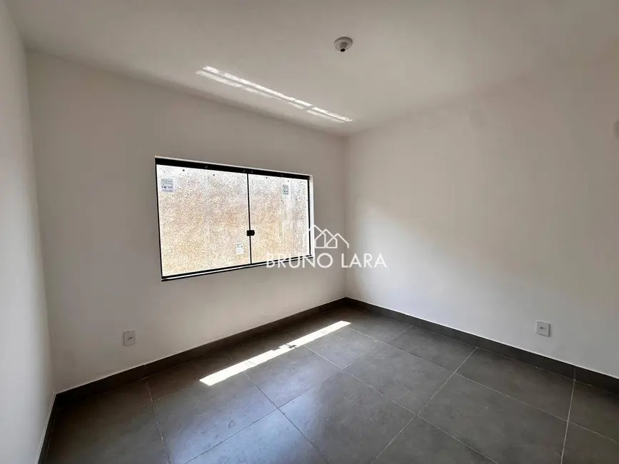 Casa com 2 quartos à venda, 100m2 em Sao Joaquim De Bicas - MG - imagem 9 Foto 9 de Casa com 2 quartos à venda, 100m2 em Sao Joaquim De Bicas - MG