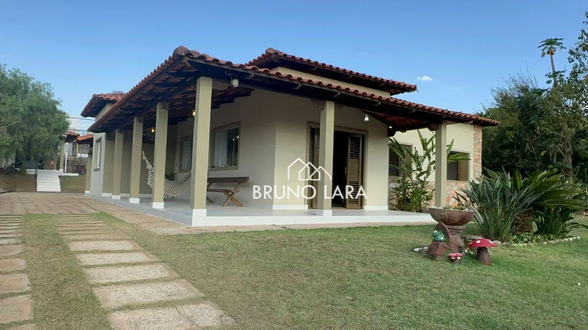 Foto 2 de Casa de Condomínio com 4 quartos à venda, 2000m2 em Igarape - MG