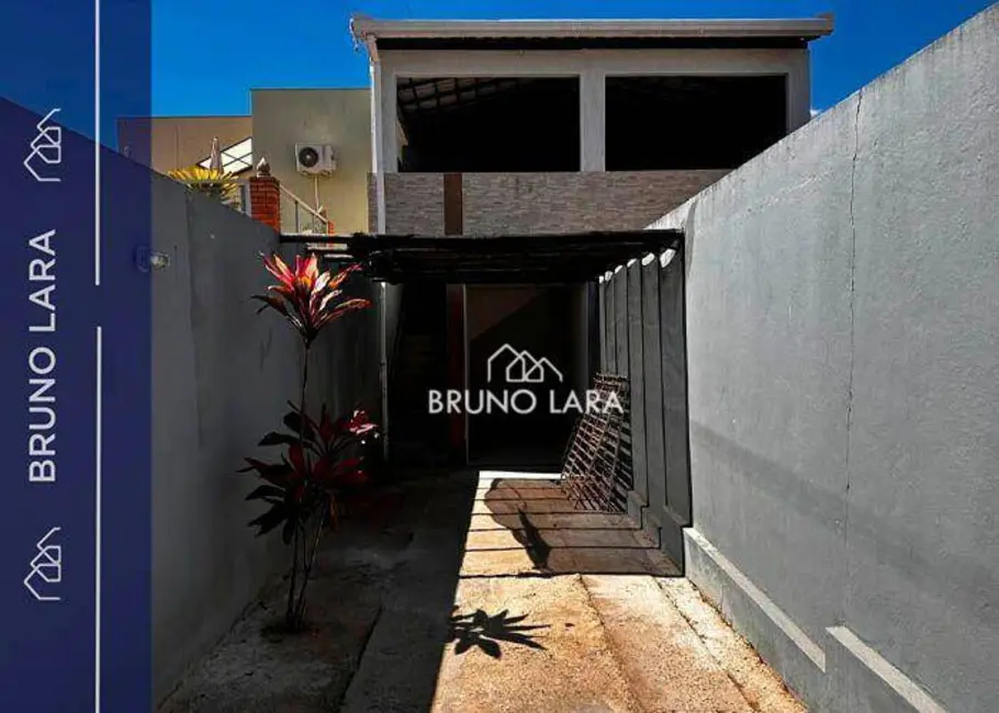 Foto 1 de Casa com 2 quartos à venda, 120m2 em Sao Joaquim De Bicas - MG