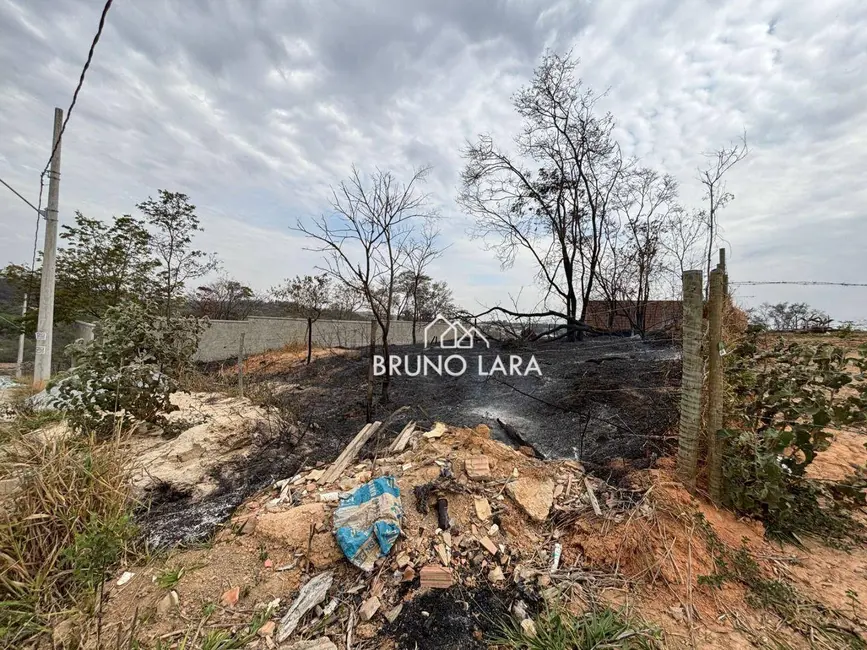 Terreno / Lote à venda, 300m2 em Angola, Betim - MG - imagem 5 Foto 5 de Terreno / Lote à venda, 300m2 em Angola, Betim - MG