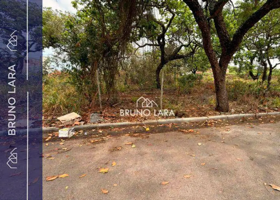 Foto 1 de Terreno / Lote à venda, 360m2 em Igarape - MG